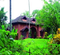 ചിത്രം:Thunjan222parambu.png