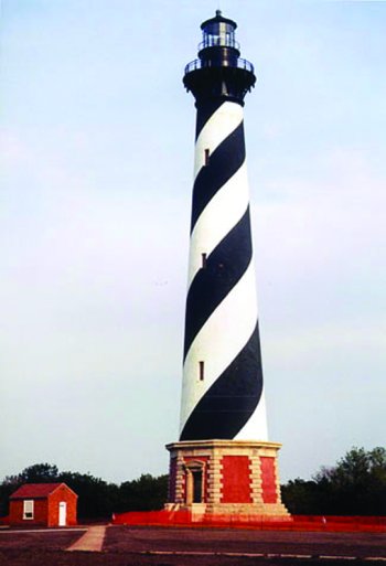 ചിത്രം:11zxTallest Lighthouse Cape Hatteras, NC (191 ft.jpg