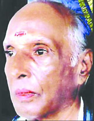 ചിത്രം:Vol6p17 Kavungal Chathunni Paniker.jpg