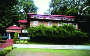 ചിത്രം:Kerala Forest Research Institute.png