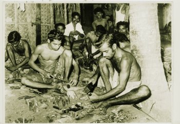 ചിത്രം:Panikkar.jpg