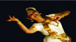 ചിത്രം:Vineetha nedungadi mohiniyattam.png
