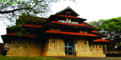 ചിത്രം:Vadakumnada temple.png