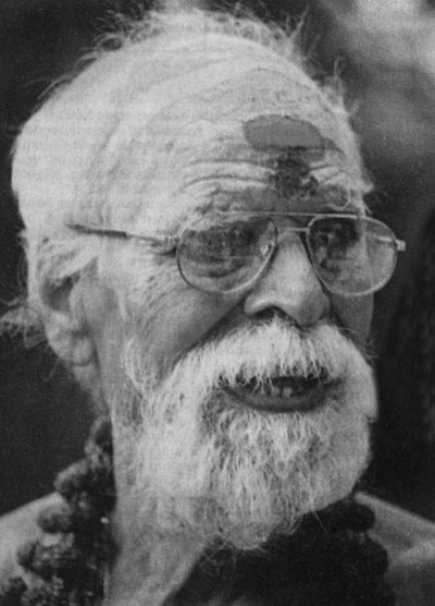 ചിത്രം:Dhakshina moorthy01.png