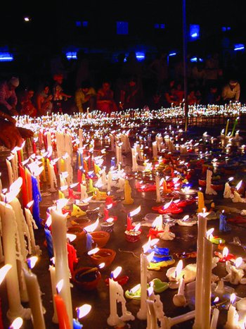 ചിത്രം:1722diwali @ gurudwara nanak piao saahib ji..model town ..jpg