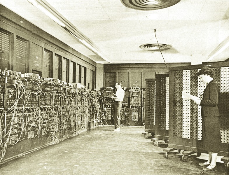 ചിത്രം:Vol6p329 ENIAC.jpg