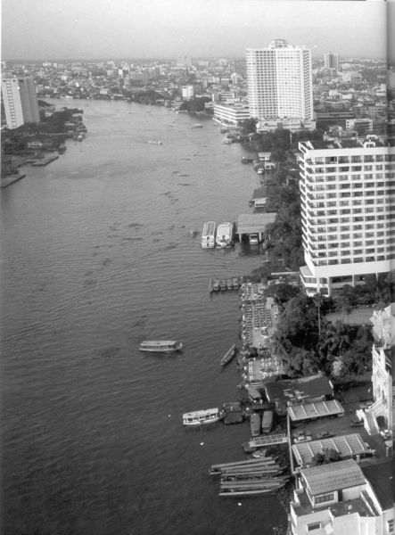 ചിത്രം:Thailand lake.jpg