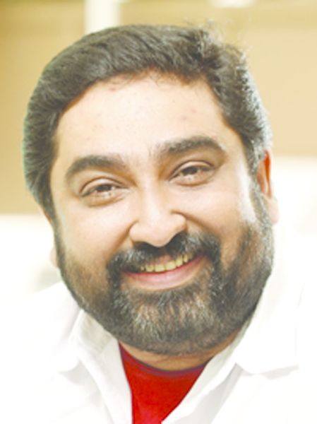 ചിത്രം:Vol5p825 m jayachandran 1.jpg