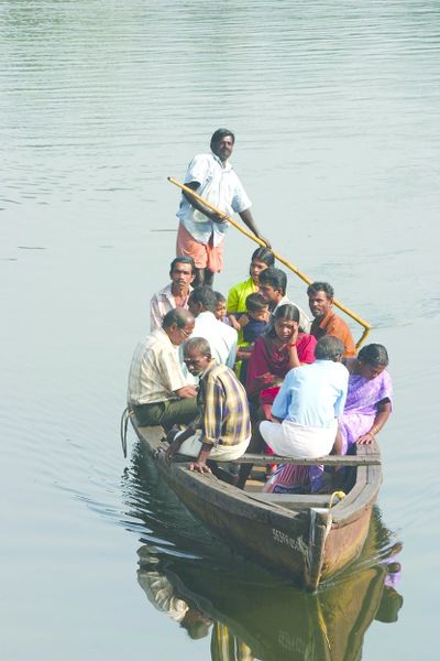 ചിത്രം:Vol6p17 Ferry 1.jpg