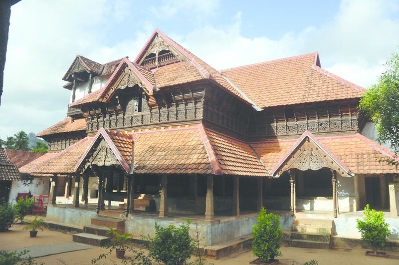 ചിത്രം:Vol6p223 Padmanabhapuram palace.jpg