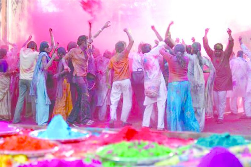 ചിത്രം:Vol4p588 Holi-Celebration-5.jpg