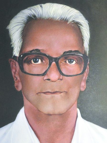 ചിത്രം:Vol6p17 Kalamandalam kelunair.jpg